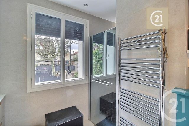 maison à vendre - 6 pièces - 116.65 m2 - LES PAVILLONS SOUS BOIS - 93 - ILE-DE-FRANCE - Century 21 Ricard Immobilier