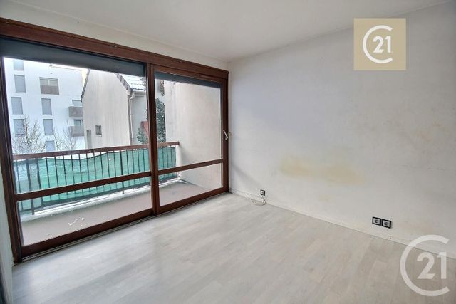 Appartement F2 à vendre - 2 pièces - 51.48 m2 - LES PAVILLONS SOUS BOIS - 93 - ILE-DE-FRANCE - Century 21 Ricard Immobilier