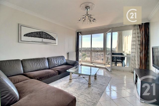 Appartement F3 à vendre - 3 pièces - 66.64 m2 - LES PAVILLONS SOUS BOIS - 93 - ILE-DE-FRANCE - Century 21 Ricard Immobilier