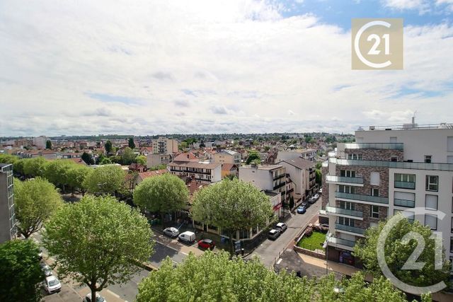 Appartement F3 à vendre - 3 pièces - 66.64 m2 - LES PAVILLONS SOUS BOIS - 93 - ILE-DE-FRANCE - Century 21 Ricard Immobilier