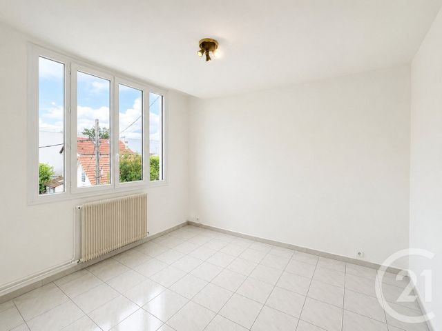 Appartement F2 à vendre - 2 pièces - 30.0 m2 - LES PAVILLONS SOUS BOIS - 93 - ILE-DE-FRANCE - Century 21 Ricard Immobilier