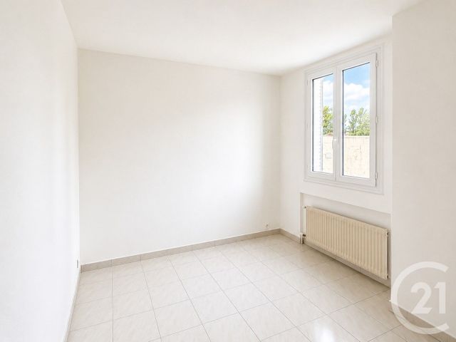 Appartement F2 à vendre - 2 pièces - 30.0 m2 - LES PAVILLONS SOUS BOIS - 93 - ILE-DE-FRANCE - Century 21 Ricard Immobilier
