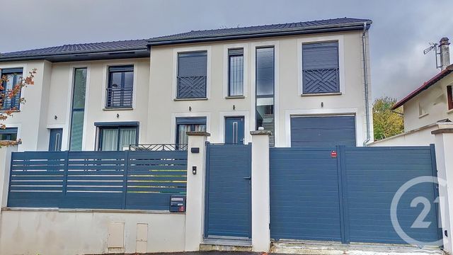 maison à vendre - 5 pièces - 146.0 m2 - CLICHY SOUS BOIS - 93 - ILE-DE-FRANCE - Century 21 Ricard Immobilier