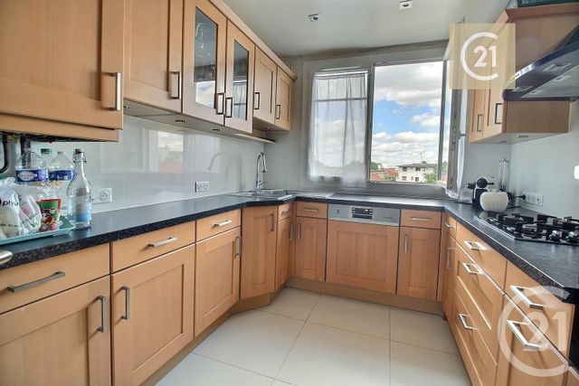Appartement F3 à vendre - 3 pièces - 54.53 m2 - LES PAVILLONS SOUS BOIS - 93 - ILE-DE-FRANCE - Century 21 Ricard Immobilier