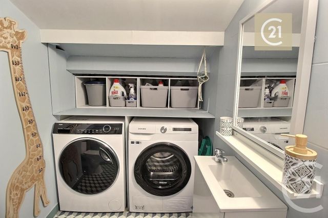 Appartement F4 à vendre - 4 pièces - 63.89 m2 - LES PAVILLONS SOUS BOIS - 93 - ILE-DE-FRANCE - Century 21 Ricard Immobilier