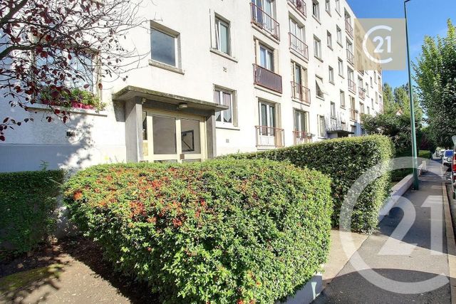 Appartement F4 à vendre - 3 pièces - 70.3 m2 - LES PAVILLONS SOUS BOIS - 93 - ILE-DE-FRANCE - Century 21 Ricard Immobilier