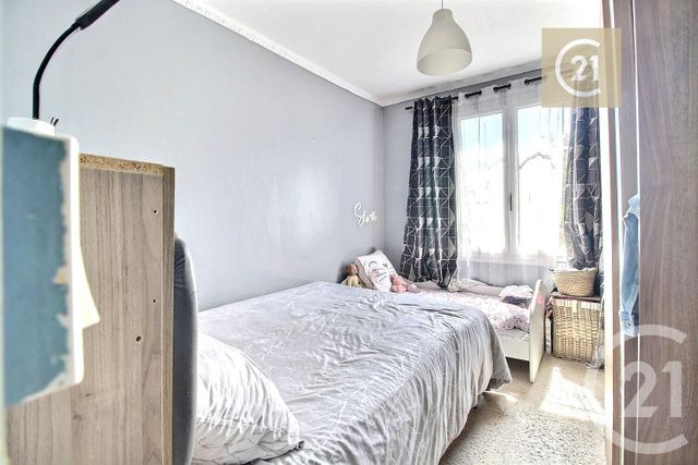 Appartement F2 à vendre - 2 pièces - 42.0 m2 - LES PAVILLONS SOUS BOIS - 93 - ILE-DE-FRANCE - Century 21 Ricard Immobilier