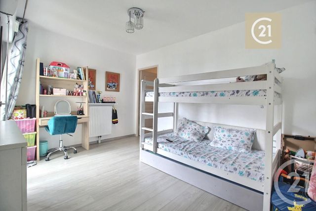 Appartement F3 à vendre - 3 pièces - 60.95 m2 - LES PAVILLONS SOUS BOIS - 93 - ILE-DE-FRANCE - Century 21 Ricard Immobilier