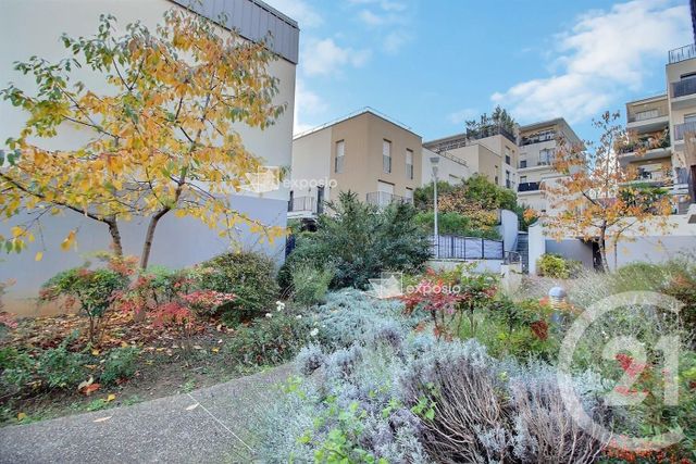 Appartement F3 à vendre - 3 pièces - 60.95 m2 - LES PAVILLONS SOUS BOIS - 93 - ILE-DE-FRANCE - Century 21 Ricard Immobilier