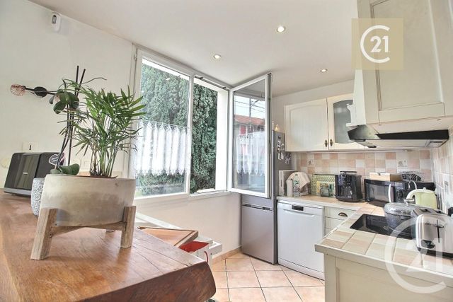 maison à vendre - 5 pièces - 96.04 m2 - LIVRY GARGAN - 93 - ILE-DE-FRANCE - Century 21 Ricard Immobilier