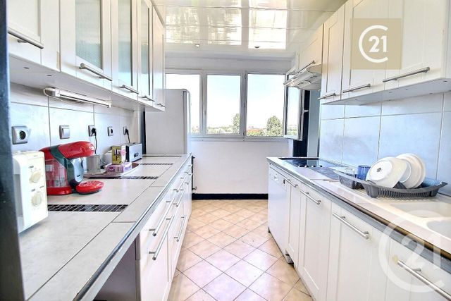 Appartement F4 à vendre - 4 pièces - 65.0 m2 - LES PAVILLONS SOUS BOIS - 93 - ILE-DE-FRANCE - Century 21 Ricard Immobilier
