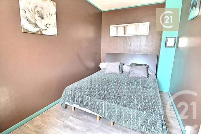 Appartement F4 à vendre - 4 pièces - 65.0 m2 - LES PAVILLONS SOUS BOIS - 93 - ILE-DE-FRANCE - Century 21 Ricard Immobilier