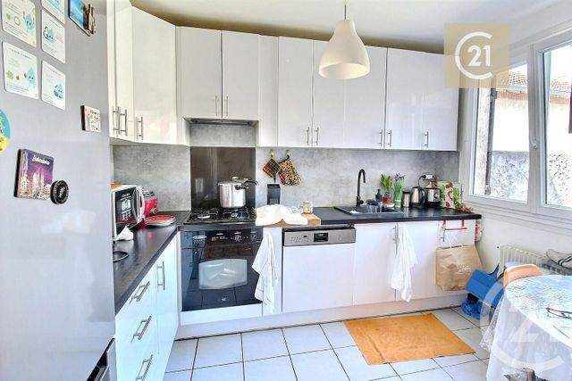 maison à vendre - 7 pièces - 100.0 m2 - LIVRY GARGAN - 93 - ILE-DE-FRANCE - Century 21 Ricard Immobilier