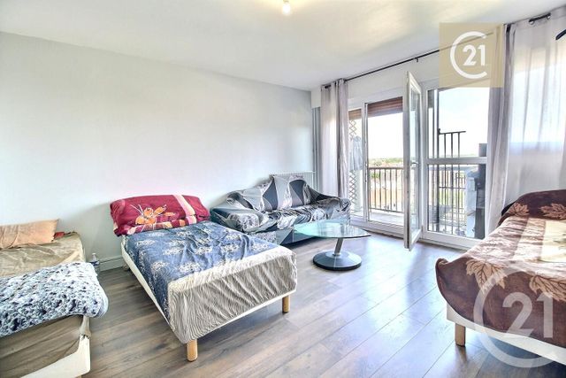 Appartement F2 à vendre - 2 pièces - 51.0 m2 - LES PAVILLONS SOUS BOIS - 93 - ILE-DE-FRANCE - Century 21 Ricard Immobilier