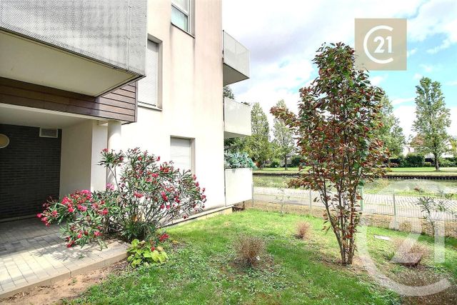 Appartement F4 à vendre - 4 pièces - 69.7 m2 - LES PAVILLONS SOUS BOIS - 93 - ILE-DE-FRANCE - Century 21 Ricard Immobilier