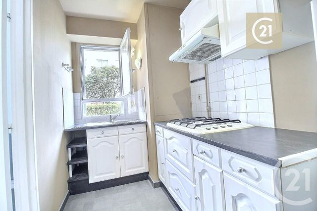 Appartement F1 à vendre - 1 pièce - 25.83 m2 - LES PAVILLONS SOUS BOIS - 93 - ILE-DE-FRANCE - Century 21 Ricard Immobilier
