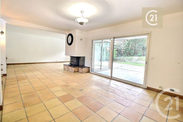 maison à vendre - 11 pièces - 284.06 m2 - COUBRON - 93 - ILE-DE-FRANCE - Century 21 Ricard Immobilier