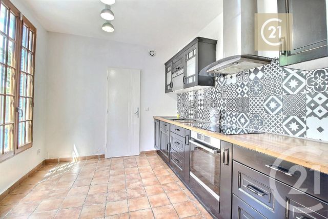 maison à vendre - 5 pièces - 117.0 m2 - LES PAVILLONS SOUS BOIS - 93 - ILE-DE-FRANCE - Century 21 Ricard Immobilier