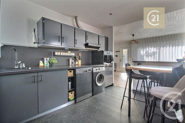 maison à vendre - 4 pièces - 62.53 m2 - LIVRY GARGAN - 93 - ILE-DE-FRANCE - Century 21 Ricard Immobilier