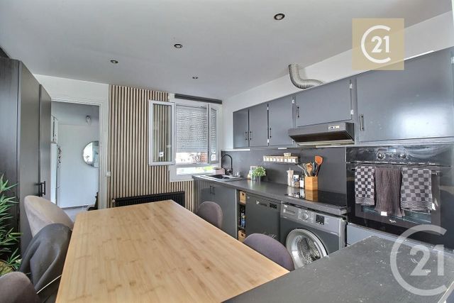 maison à vendre - 4 pièces - 62.53 m2 - LIVRY GARGAN - 93 - ILE-DE-FRANCE - Century 21 Ricard Immobilier