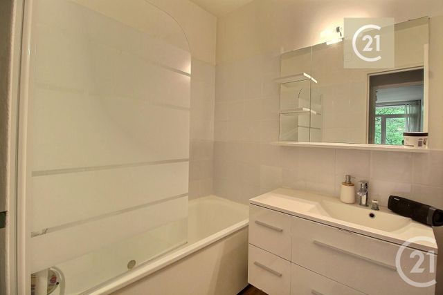 Appartement F4 à vendre - 4 pièces - 78.55 m2 - LIVRY GARGAN - 93 - ILE-DE-FRANCE - Century 21 Ricard Immobilier