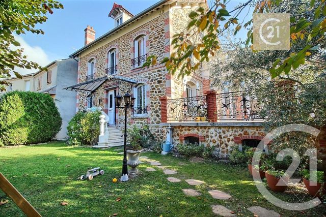 maison à vendre - 6 pièces - 223.3 m2 - LES PAVILLONS SOUS BOIS - 93 - ILE-DE-FRANCE - Century 21 Ricard Immobilier