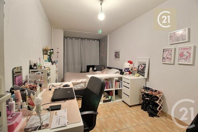 Appartement F4 à vendre - 4 pièces - 84.46 m2 - LES PAVILLONS SOUS BOIS - 93 - ILE-DE-FRANCE - Century 21 Ricard Immobilier