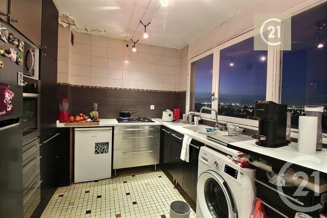 Appartement F4 à vendre - 4 pièces - 84.46 m2 - LES PAVILLONS SOUS BOIS - 93 - ILE-DE-FRANCE - Century 21 Ricard Immobilier