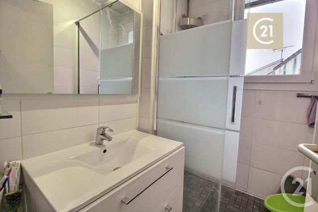 Appartement à vendre - 3 pièces - 61.0 m2 - LIVRY GARGAN - 93 - ILE-DE-FRANCE - Century 21 Ricard Immobilier