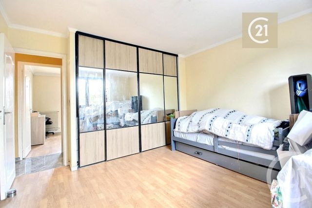 maison à vendre - 6 pièces - 137.0 m2 - LIVRY GARGAN - 93 - ILE-DE-FRANCE - Century 21 Ricard Immobilier