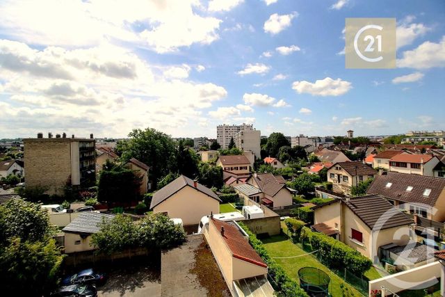 Appartement F2 à vendre - 2 pièces - 44.1 m2 - LES PAVILLONS SOUS BOIS - 93 - ILE-DE-FRANCE - Century 21 Ricard Immobilier