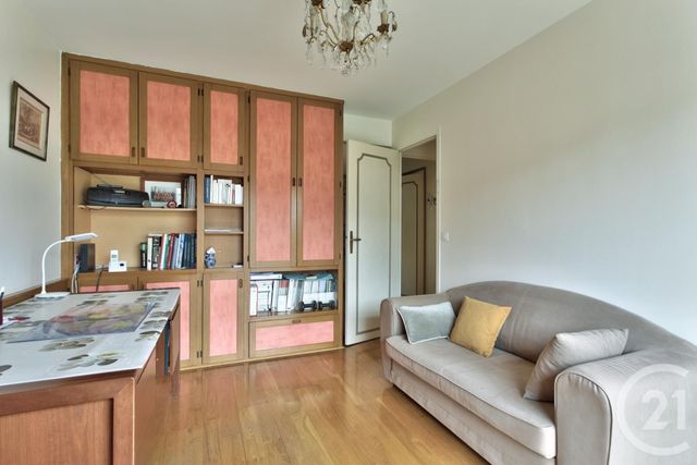 Appartement F5 à vendre - 5 pièces - 107.0 m2 - LES PAVILLONS SOUS BOIS - 93 - ILE-DE-FRANCE - Century 21 Ricard Immobilier