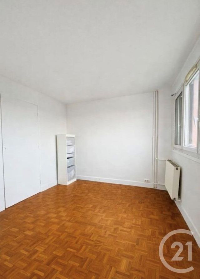 Appartement F3 à vendre - 3 pièces - 57.49 m2 - LES PAVILLONS SOUS BOIS - 93 - ILE-DE-FRANCE - Century 21 Ricard Immobilier