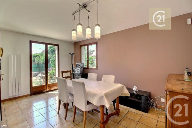maison à vendre - 3 pièces - 68.68 m2 - LES PAVILLONS SOUS BOIS - 93 - ILE-DE-FRANCE - Century 21 Ricard Immobilier