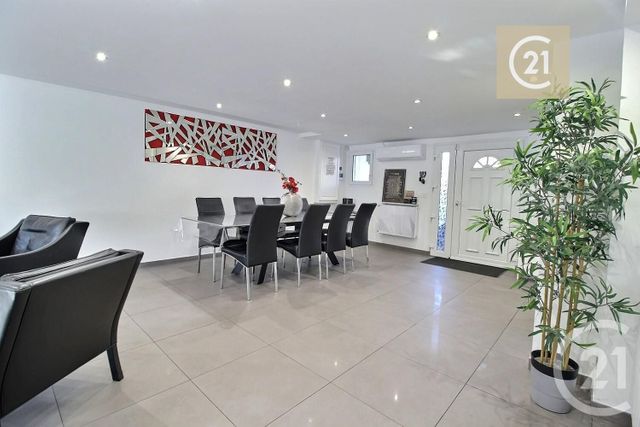 maison à vendre - 9 pièces - 229.71 m2 - LES PAVILLONS SOUS BOIS - 93 - ILE-DE-FRANCE - Century 21 Ricard Immobilier