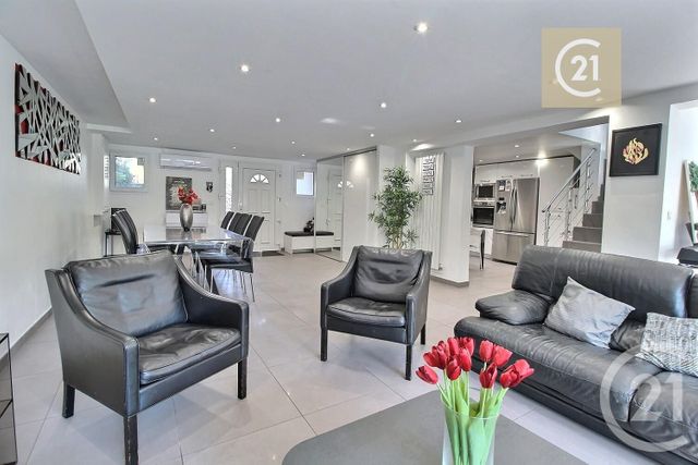 maison à vendre - 9 pièces - 229.71 m2 - LES PAVILLONS SOUS BOIS - 93 - ILE-DE-FRANCE - Century 21 Ricard Immobilier