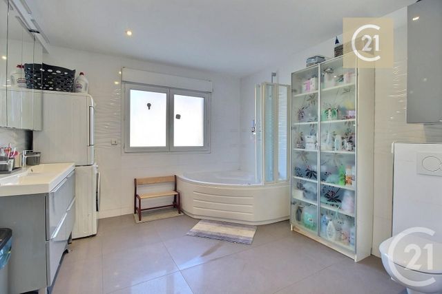 maison à vendre - 9 pièces - 229.71 m2 - LES PAVILLONS SOUS BOIS - 93 - ILE-DE-FRANCE - Century 21 Ricard Immobilier