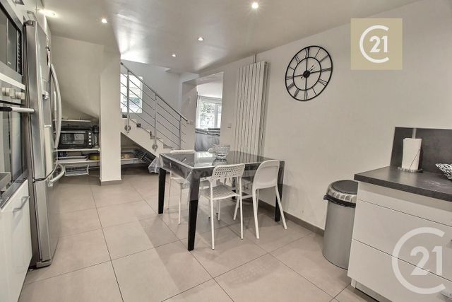 maison à vendre - 9 pièces - 229.71 m2 - LES PAVILLONS SOUS BOIS - 93 - ILE-DE-FRANCE - Century 21 Ricard Immobilier