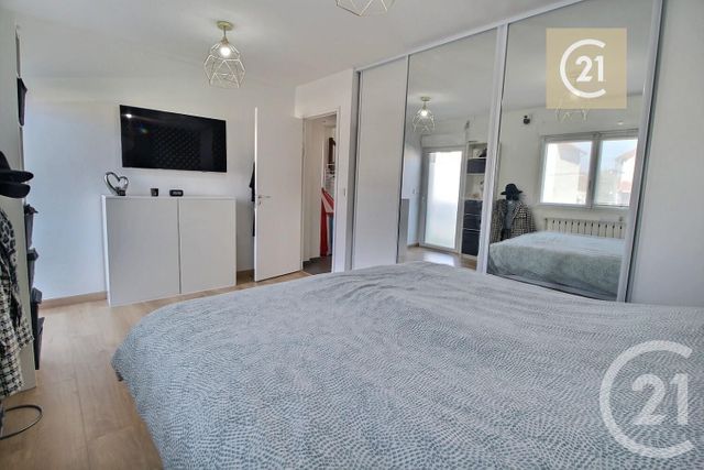 maison à vendre - 9 pièces - 229.71 m2 - LES PAVILLONS SOUS BOIS - 93 - ILE-DE-FRANCE - Century 21 Ricard Immobilier