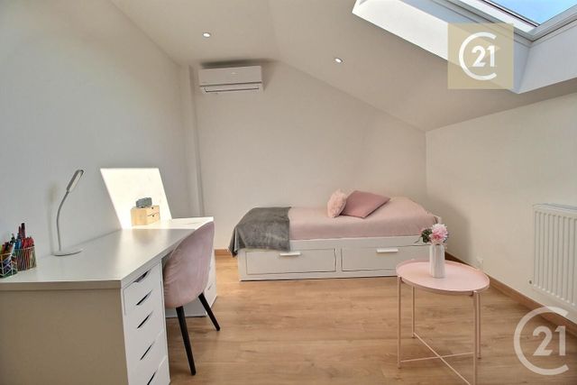 maison à vendre - 9 pièces - 229.71 m2 - LES PAVILLONS SOUS BOIS - 93 - ILE-DE-FRANCE - Century 21 Ricard Immobilier