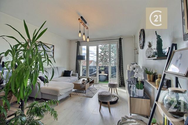 Appartement F2 à vendre - 2 pièces - 50.0 m2 - LES PAVILLONS SOUS BOIS - 93 - ILE-DE-FRANCE - Century 21 Ricard Immobilier