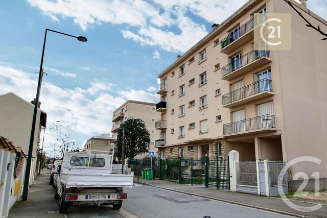 Appartement F2 à vendre - 2 pièces - 50.0 m2 - LES PAVILLONS SOUS BOIS - 93 - ILE-DE-FRANCE - Century 21 Ricard Immobilier