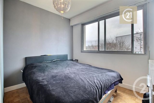 Appartement à vendre - 2 pièces - 40.0 m2 - LIVRY GARGAN - 93 - ILE-DE-FRANCE - Century 21 Ricard Immobilier