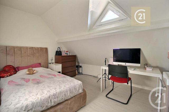 maison à vendre - 13 pièces - 233.34 m2 - LIVRY GARGAN - 93 - ILE-DE-FRANCE - Century 21 Ricard Immobilier