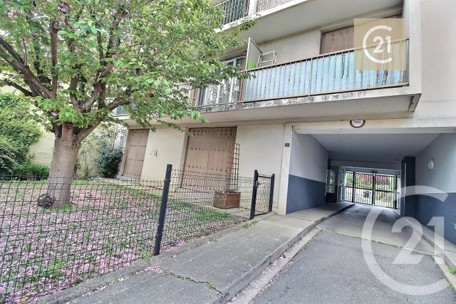 Appartement F1 à vendre - 1 pièce - 28.48 m2 - LES PAVILLONS SOUS BOIS - 93 - ILE-DE-FRANCE - Century 21 Ricard Immobilier
