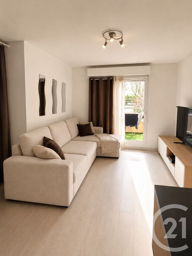 Appartement F1 à vendre - 1 pièce - 27.0 m2 - LIVRY GARGAN - 93 - ILE-DE-FRANCE - Century 21 Ricard Immobilier