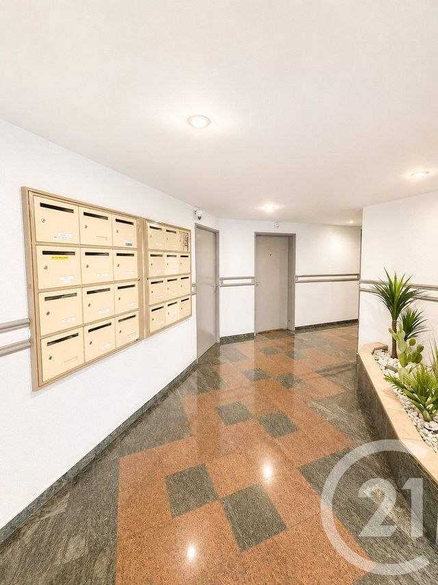 Appartement F1 à vendre - 1 pièce - 27.0 m2 - LIVRY GARGAN - 93 - ILE-DE-FRANCE - Century 21 Ricard Immobilier