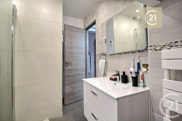 maison à vendre - 5 pièces - 81.11 m2 - LES PAVILLONS SOUS BOIS - 93 - ILE-DE-FRANCE - Century 21 Ricard Immobilier