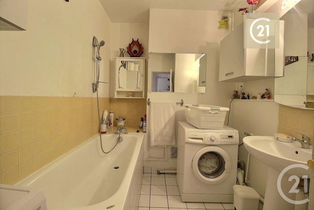 Appartement F2 à vendre - 2 pièces - 41.92 m2 - ROMAINVILLE - 93 - ILE-DE-FRANCE - Century 21 Ricard Immobilier