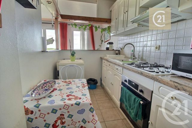 Appartement F2 à vendre - 2 pièces - 41.92 m2 - ROMAINVILLE - 93 - ILE-DE-FRANCE - Century 21 Ricard Immobilier